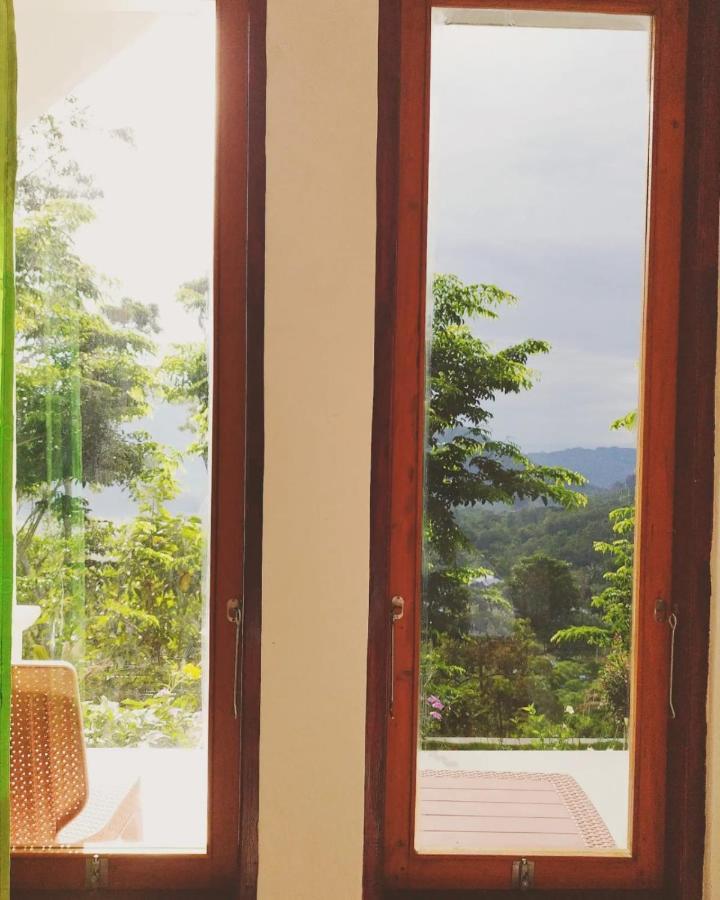 Filomena Lodge Ende Ngoại thất bức ảnh